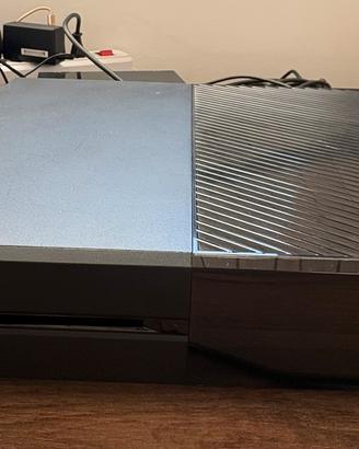 Xbox One 1TB + 2 Controller + 5 Giochi