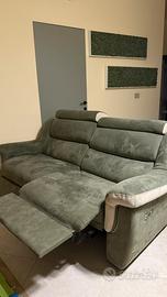 divano con seduta elettrica