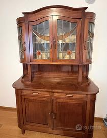 Credenza con vetri bisellati