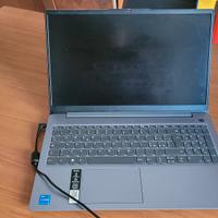 lenovo ideaPad Slim 3  15IAH8
