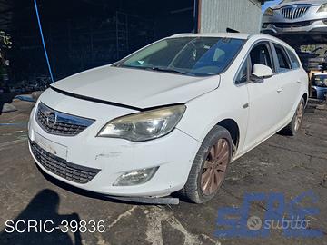 Opel astra j sports tourer p10 1.7 cdti ricambi