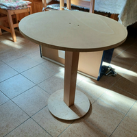 Tavolino rotondo in compensato