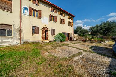 CASA SEMINDIPENDENTE A MONTECCHIA DI CROSARA
