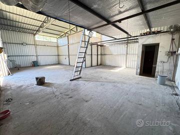 Immobile di 330 m² a Fonte Nuova