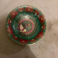 Ciotolina con disegni smalto