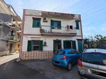 Via mario d'aleo calatafimivillatasca 4vani arreda