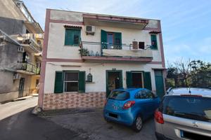 Via mario d'aleo calatafimivillatasca 4vani arreda