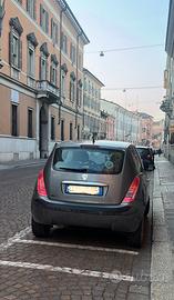 Lancia Y 2006 Benzina - €2300- Neopatentati