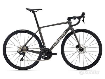 Bici corsa GIANT TCR Advanced 2 - KOM 2026