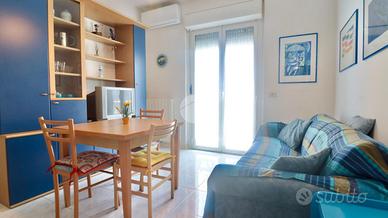 3 LOCALI A SAN BENEDETTO DEL TRONTO