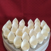 Contenitore a cuore per coni portariso