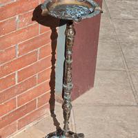 antico posacenere o vasca per uccelli in bronzo 