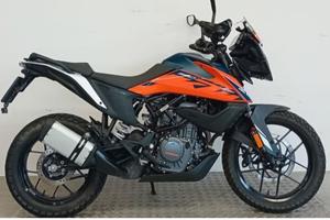 Moto KTM 390 Adventure come nuova