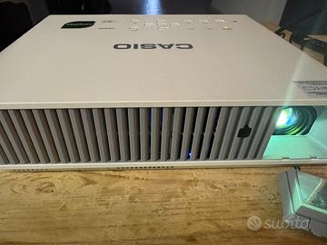 PROIETTORE CASIO  xj M251 LED LASER 3000 LMN