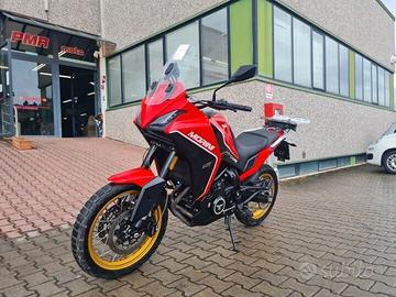 Moto Morini X-Cape 649 Gold Wheels Edition