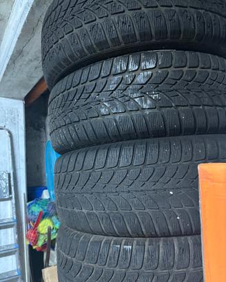 Gomme invernali 225/55/18