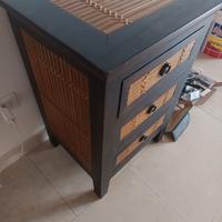 Comodino stile etnico