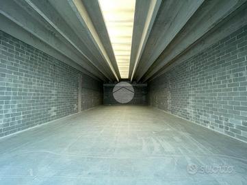 CAPANNONE A PEDRENGO