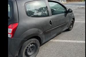 Renault Twingo 2 proprietari euro 1000 trattabili