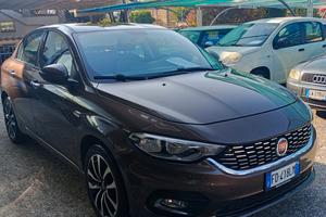 Fiat Tipo 1.6 Mjt 4 porte Lounge