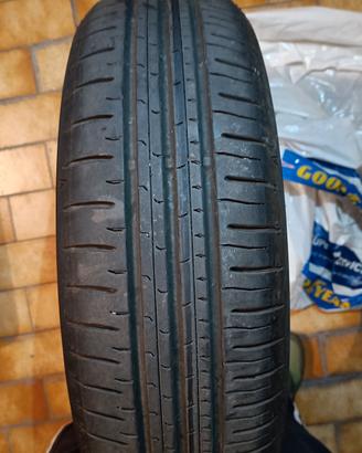 pneumatico Falken Sincera SN110A