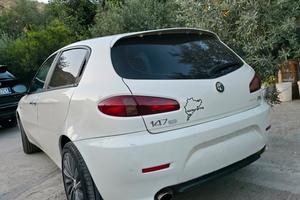 ALFA ROMEO 147 1.9 JTDM EDIZIONE costume national