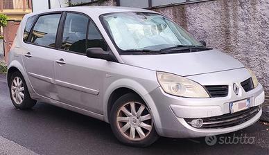Renault Scenic 1.5 dci full unico proprietario 