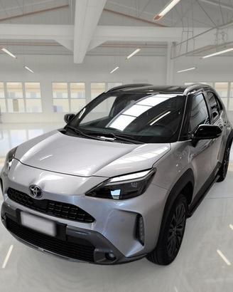 TOYOTA YARIS CROSS 1.5H 92 CV E-CVT ADVENTURE SUV