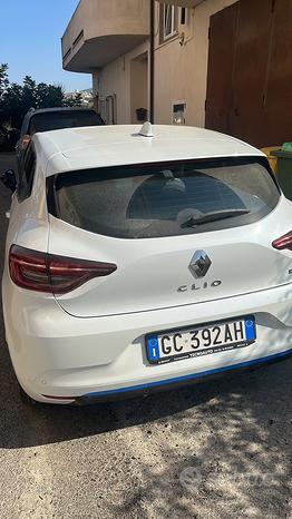 Clio e-tech 140 cv limited edition hybrid