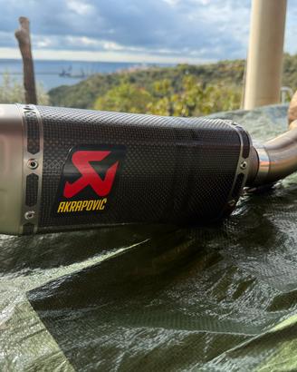 Akrapovic racing line tracer  9 21/25