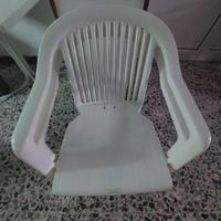 Sedia plastica bianca