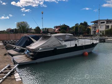 Pershing 45 Refitting Cat 2x457cv