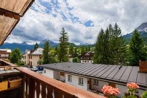 Appartamento di 93 m² con 4 locali e box auto a Co