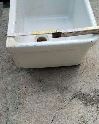 Pila,buttatoio ceramica usato