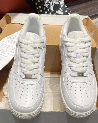 Nike Air Force 1 Low Supreme Classic Sneakers eu43