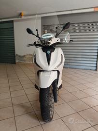 beverly 300 hpe 