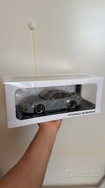 Gtspirit 1/18 porsche 911 Sport Classic (autoart
