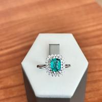 Anello oro e smeraldo