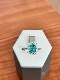 Anello oro e smeraldo