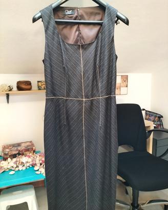 Completo vestito e giacca.
