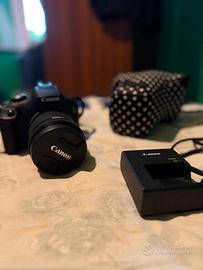 Canon EOS 2000D+ Ultragrandangolare 10-18mm