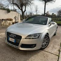 Audi TT ROADSTER 2.0 TFSI