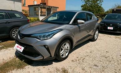 Toyota C-HR 1.8 Benz/Ibrida OK Neopatentato