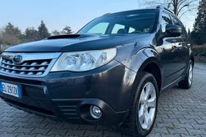 Subaru Forester *UNICOPROPRIETARIO *2.0D XS Exclus