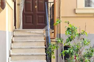 2 LOCALI A ROMA
