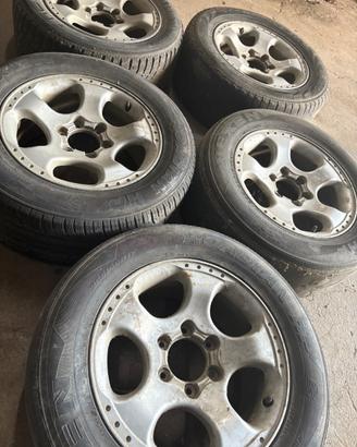 Cerchi Nissan Navara R17