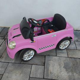 Auto elettrica radiocomandata