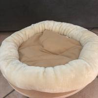 Cuccia da parete per gatti