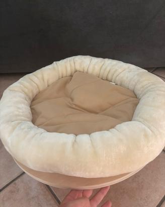 Cuccia da parete per gatti