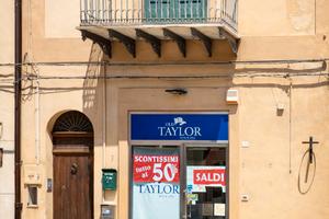 Locale commerciale zona centralissima